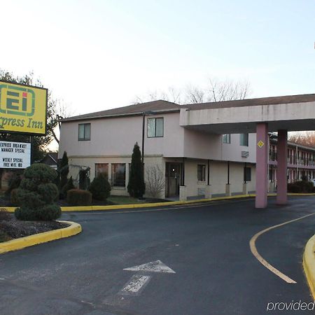 Express Inn - Wall Farmingdale Dış mekan fotoğraf